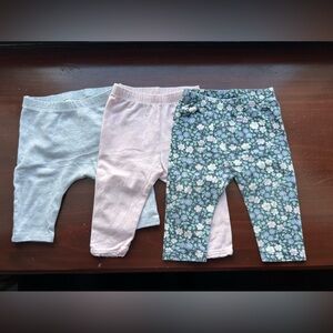 Lot Bundle of 3 baby girl pants size 3-6 months